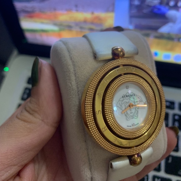 Versace Watch - Picture 2 of 5